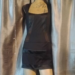 Elegant Black Sleeveless Dress